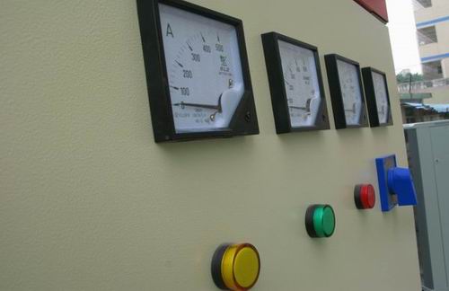 呼兰成套配电箱